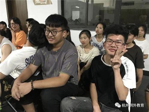 吃瓜群众喊加油,共筑美好未来